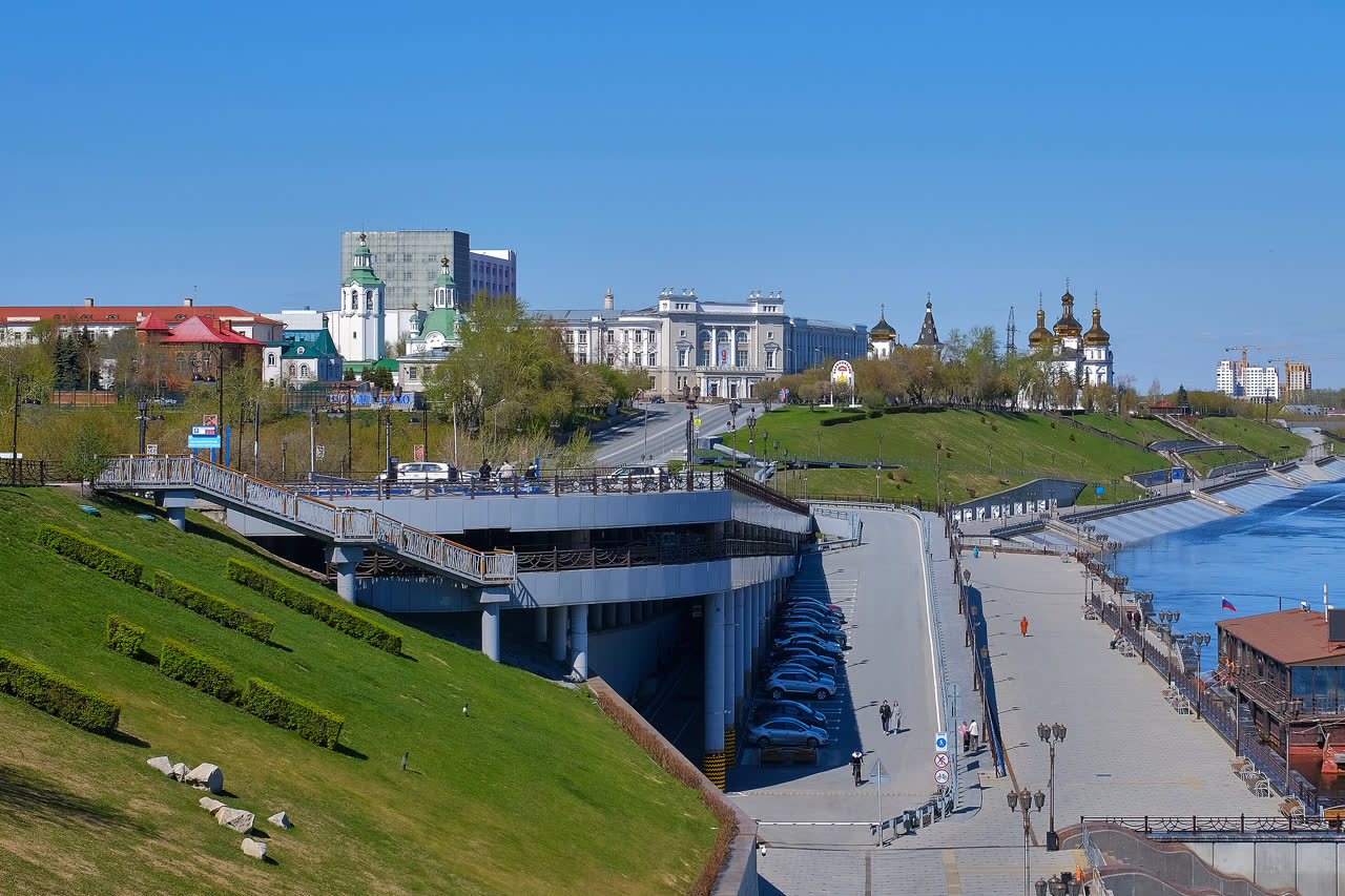 Многоуровневая набережная Туры
